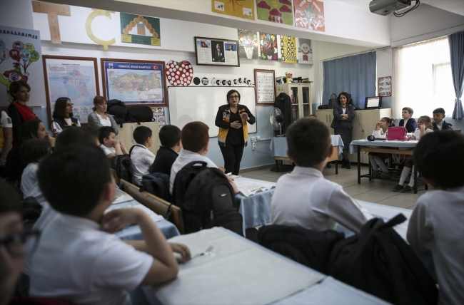 112 Acil Sağlık Hizmetleri'ne mektup yazan öğrenciye sürpriz