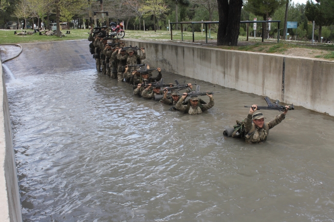 Uzman erbaş olacak güvenlik korucuları gün sayıyor