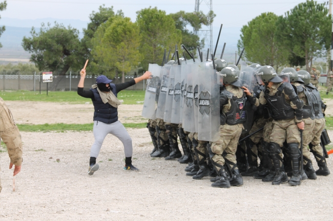 Uzman erbaş olacak güvenlik korucuları gün sayıyor