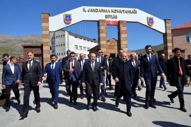 Başbakan Yardımcısı Işık: Terör örgütü kıpırdayamaz hale getirildi