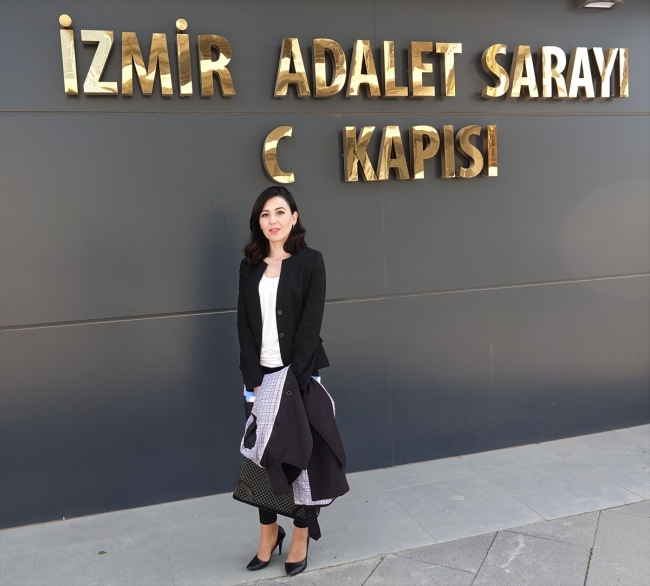 Firari Can Dündar'ın kitaplarının toplatılması için mahkemeye başvuruldu