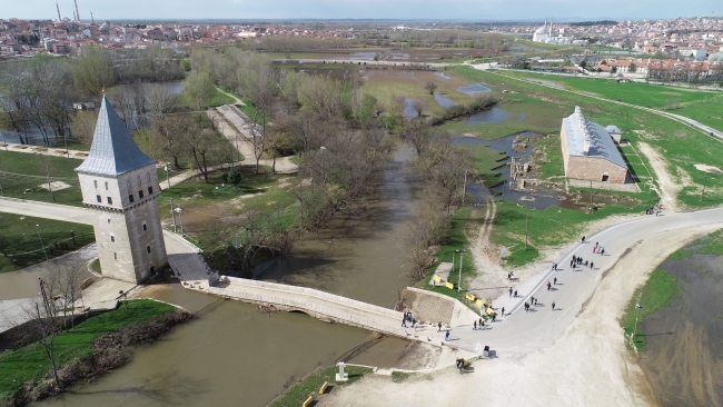 Kırkpınar Er Meydanı'ndaki taşkın suları çekildi