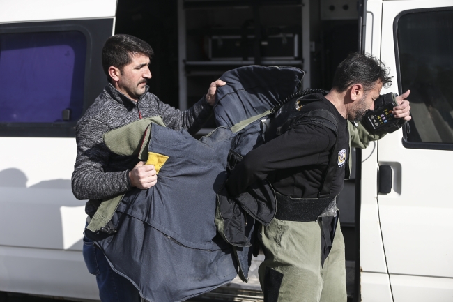 Bomba imha ekipleri canları pahasına görev başında