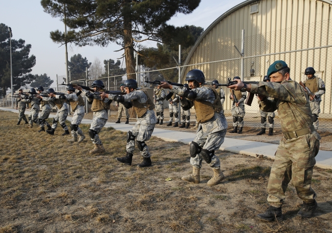 Afgan ordusunun eğitimi Mehmetçiğe emanet