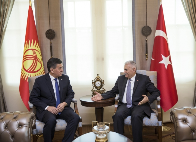 Başbakan Yıldırım, Kırgızistan Cumhurbaşkanı Ceenbekov ile görüştü