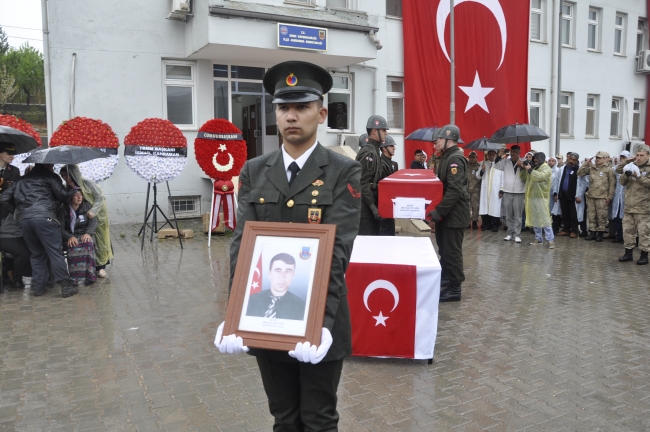 Şehit güvenlik korucusu Mehmet Sevgin'in cenazesi toprağa verildi