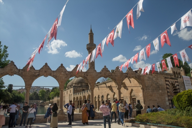 Peygamberler şehri Şanlıurfa'da turizm bereketi