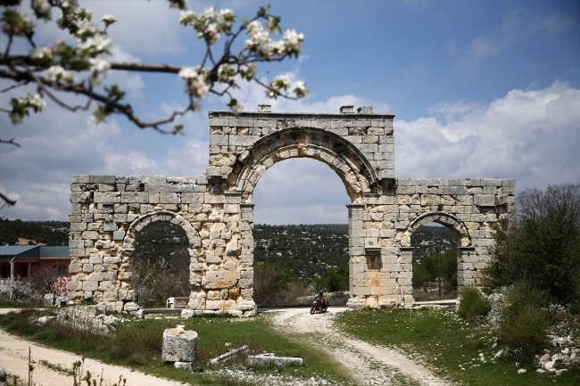 Cennet-Cehennem obruklarına seyir terası ve asansör yapılıyor