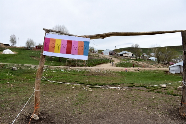 Muşlu çocuklar 'Köyvivor' ile eğleniyor