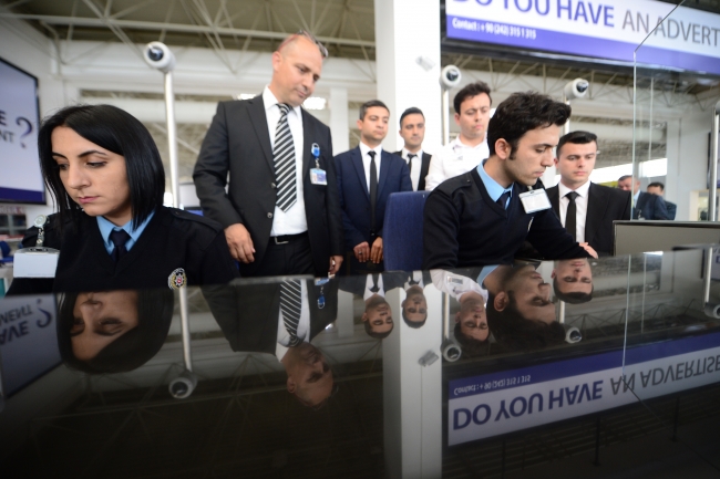 Antalya Havalimanı'nda güvenlik "şahin" gözleri ile sağlanıyor