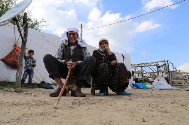 Batman'daki göçerlerin yayla yolculuğu başladı