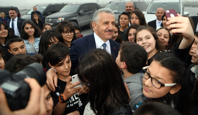 İstanbul Yeni Havalimanı'nın ilk konukları çocuklar oldu