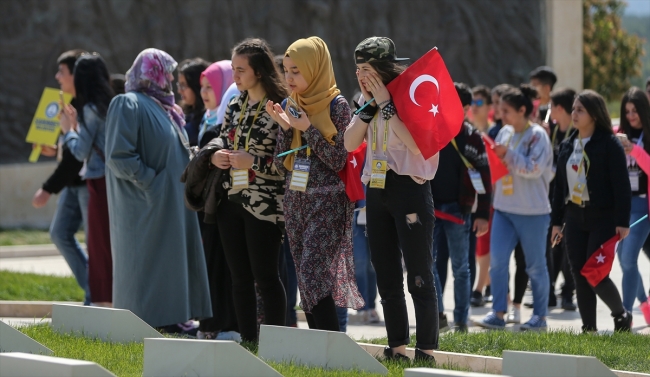On binlerce Gaziantepli gençten, şehitler diyarı Çanakkale'yi ziyaret
