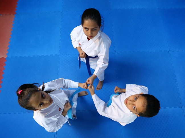 Üçüz doğdular, takım oldular