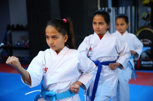 Üçüz doğdular, takım oldular