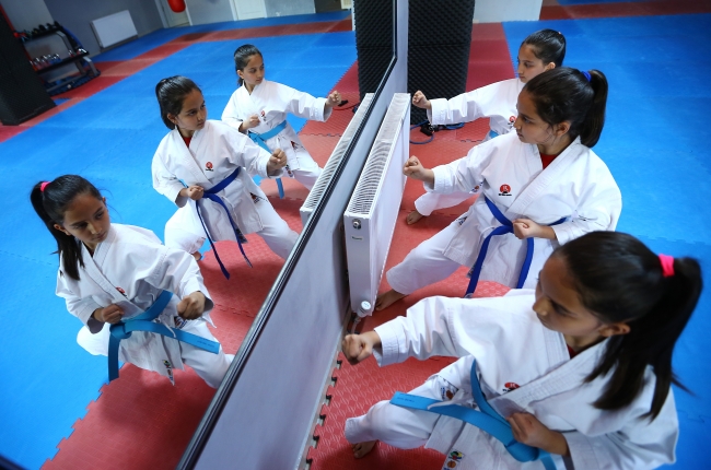 Üçüz doğdular, takım oldular