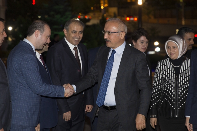 Cumhurbaşkanı Erdoğan nikah şahidi oldu