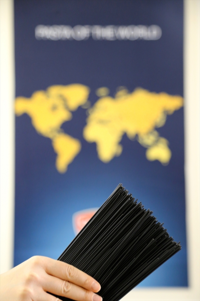 Konya'dan Japonlara "mürekkep balıklı makarna"