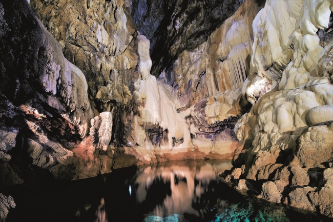 Bakanlık mağaraları mercek altına aldı