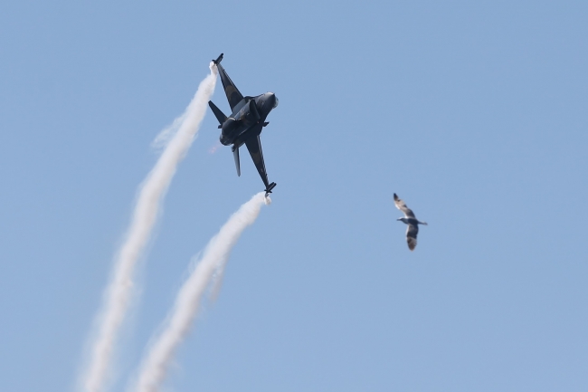 SOLOTÜRK'ün '23 Nisan' gösterisi nefes kesti