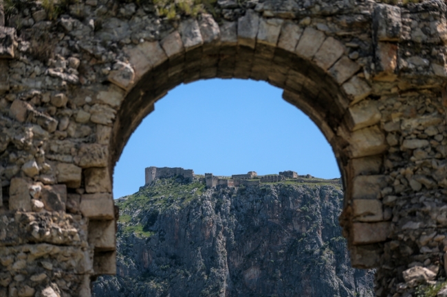 Anavarza Antik Kenti'nin hedefi: UNESCO Kalıcı Miras Listesi