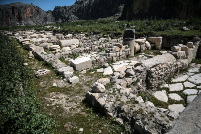 Anavarza Antik Kenti'nin hedefi: UNESCO Kalıcı Miras Listesi
