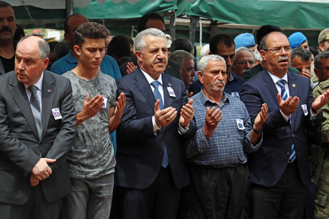 Şehit Uzman Çavuş İdris Özer, toprağa verildi