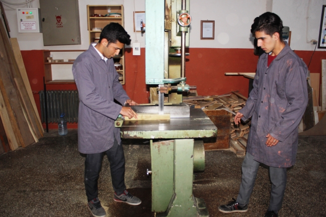 Afrin'deki okullar için Osmaniye'deki öğrenciler seferber oldu