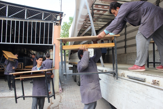 Afrin'deki okullar için Osmaniye'deki öğrenciler seferber oldu