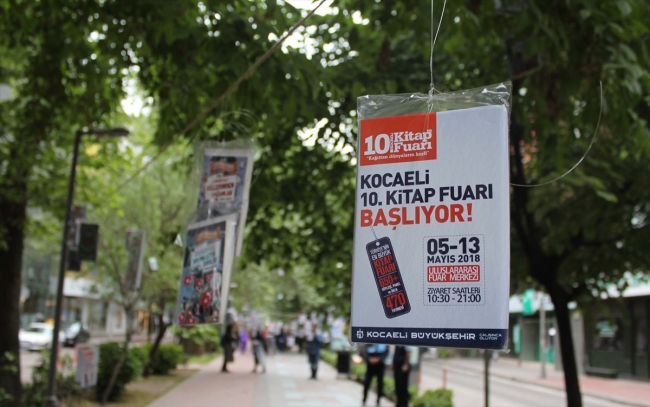 Kocaeli'de ağaçlar kitap açtı