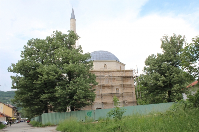 Bosna'daki Osmanlı camilerini Vakıflar Genel Müdürlüğü ayağa kaldırıyor