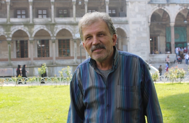 İstanbul camilerinin gerdanlığı mahyalar asıldı