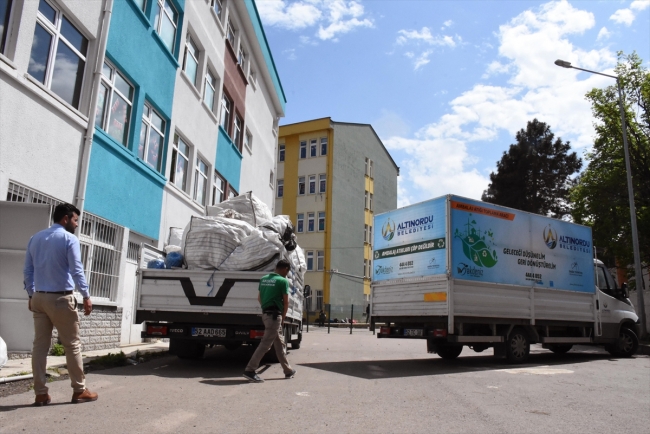 Ordu'da ilkokul öğrencilerinden 2 tonluk geri dönüşüm