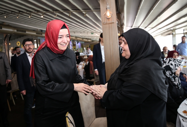 Aile ve Sosyal Politikalar Bakanı Kaya: Umudun, sevginin, merhametin adıdır anne