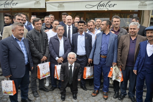 İçişleri Bakanı Süleyman Soylu'dan Mardin esnafına ziyaret