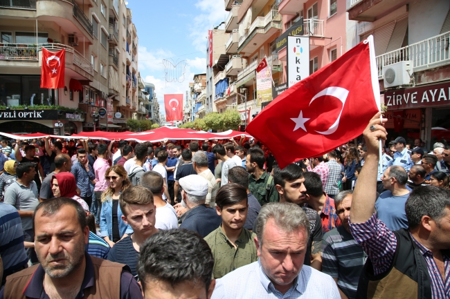 Şehit Astsubay Mustafa Kozak son yolculuğuna uğurlandı