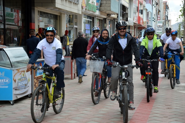 Doğubayazıt'ta Halk Koşusu ve Bisiklet Şenliği