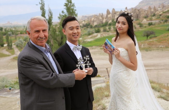 Turistlerin düğün fotoğrafı için favori mekanı: Kapadokya