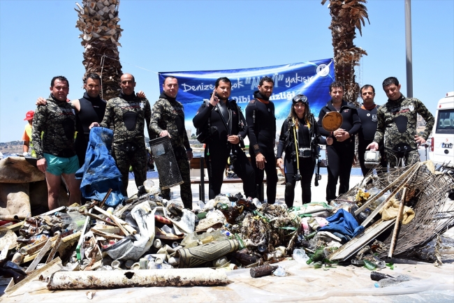 Muğla'da deniz dibi temizliği yapıldı