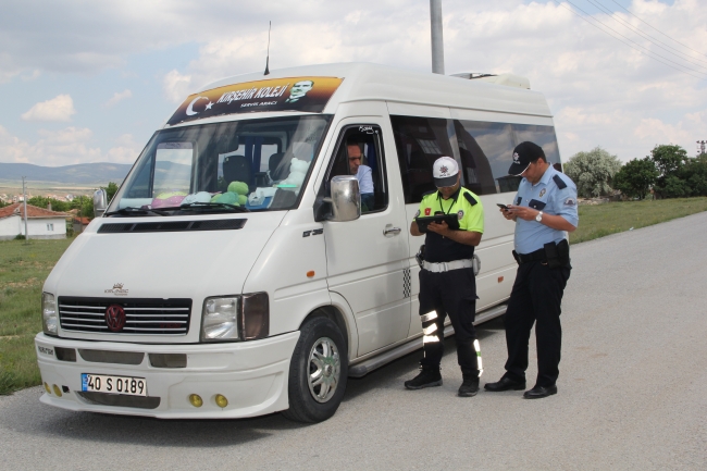 Emniyetten okul çevrelerine sıkı denetim