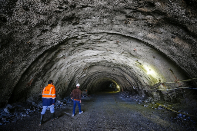 'Ölüm yolu' Toros Dağları, dev tünellerle aşılıyor