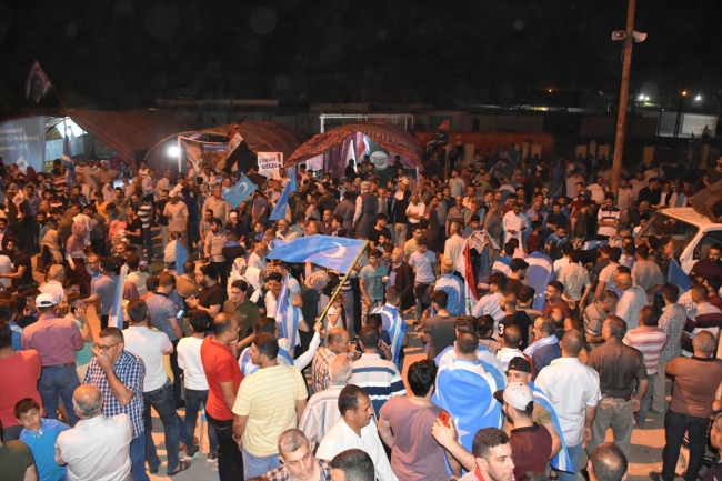 Türkmenler, Irak Seçim Komiserliği aleyhine imza kampanyası başlattı