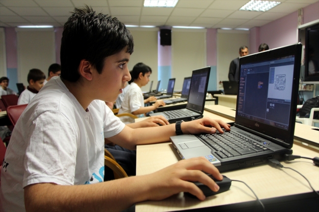 Geleceğin mucit adayları, Elazığ'da yetişiyor