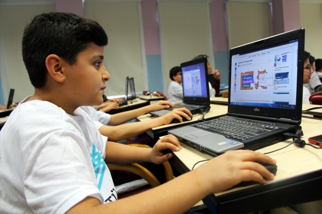 Geleceğin mucit adayları, Elazığ'da yetişiyor