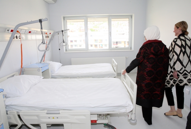 Emine Erdoğan, Bosna Hersek'te TİKA'nın açılışına katıldı