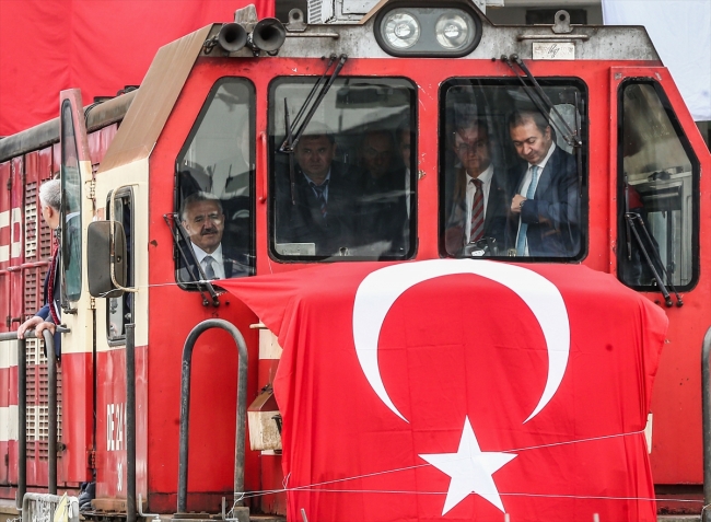 Gebze-Halkalı banliyö hattının yıl sonunda açılması hedefleniyor