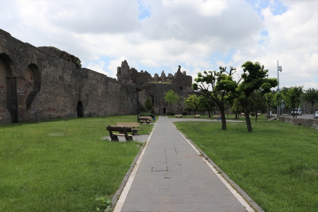 Turizmde kabuğunu kıran Diyarbakır'a "Altın Elma" ödülü