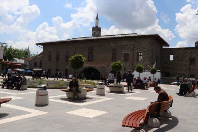 Turizmde kabuğunu kıran Diyarbakır'a "Altın Elma" ödülü