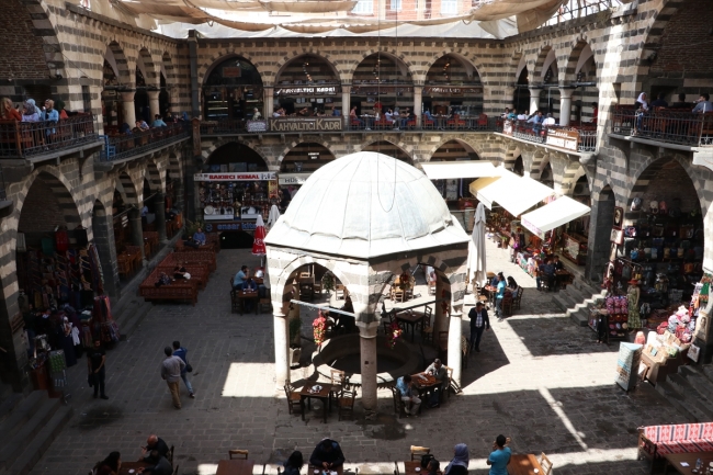 Turizmde kabuğunu kıran Diyarbakır'a "Altın Elma" ödülü