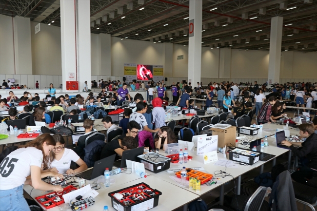 Öğrenciler, açlık sorununa çözüm geliştirmek için yarıştı